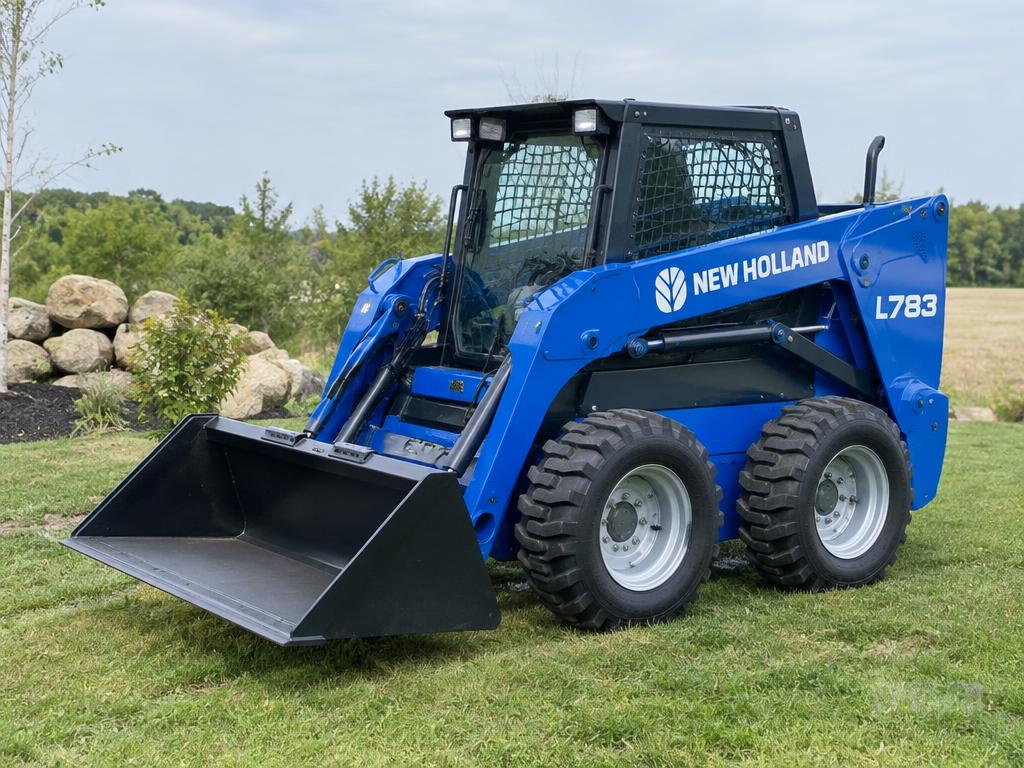 New Holland L783